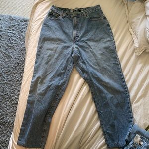Gap Reverse Fit Jeans